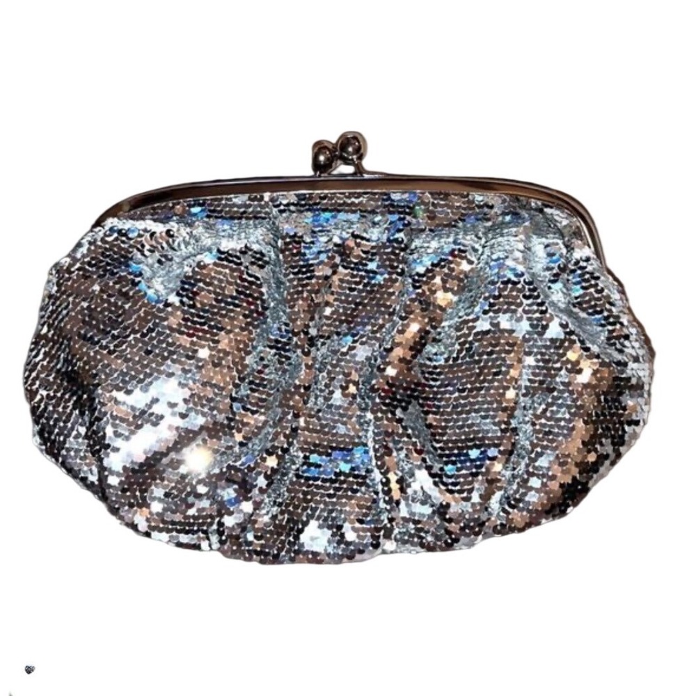 Limited Edition Silver Sequin Clutch Bag Kiss Lock Evening Pouch Pockets Silver